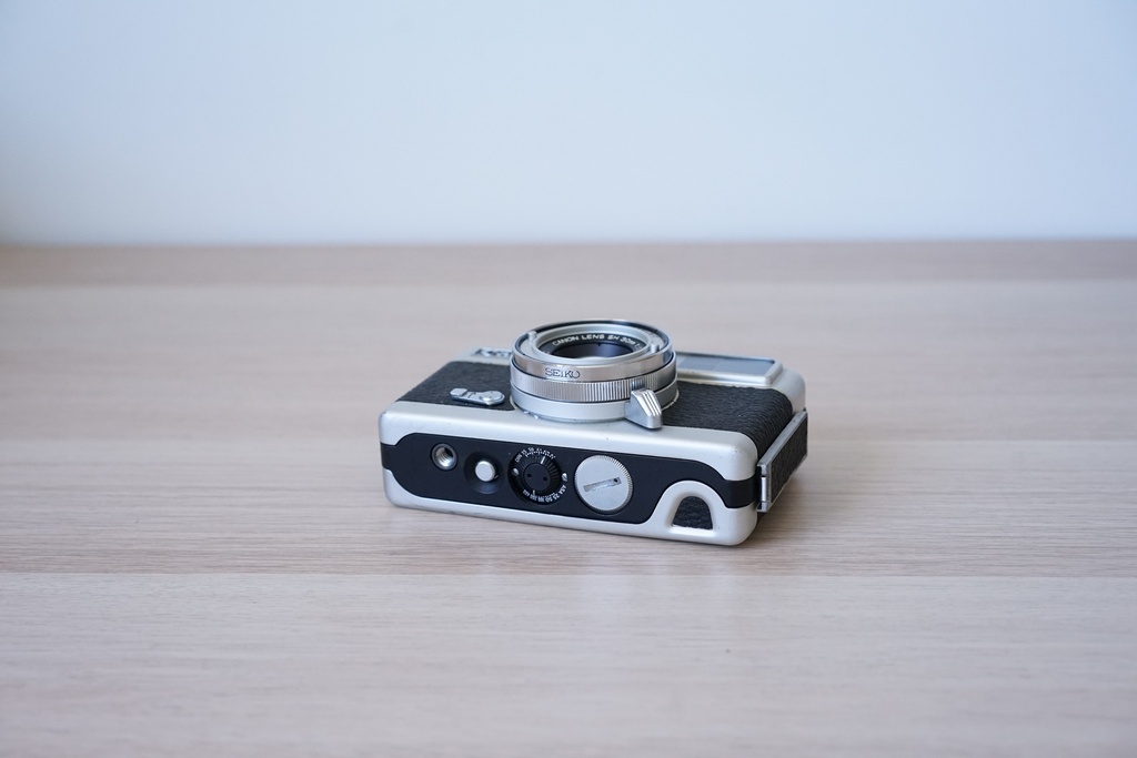 Canon Demi EE17 Revisé S/N : 252762 | AnalogRepair